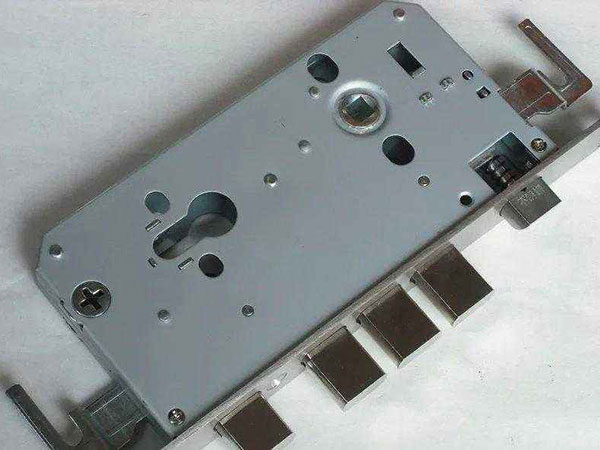 镇海24小时上门开锁公司